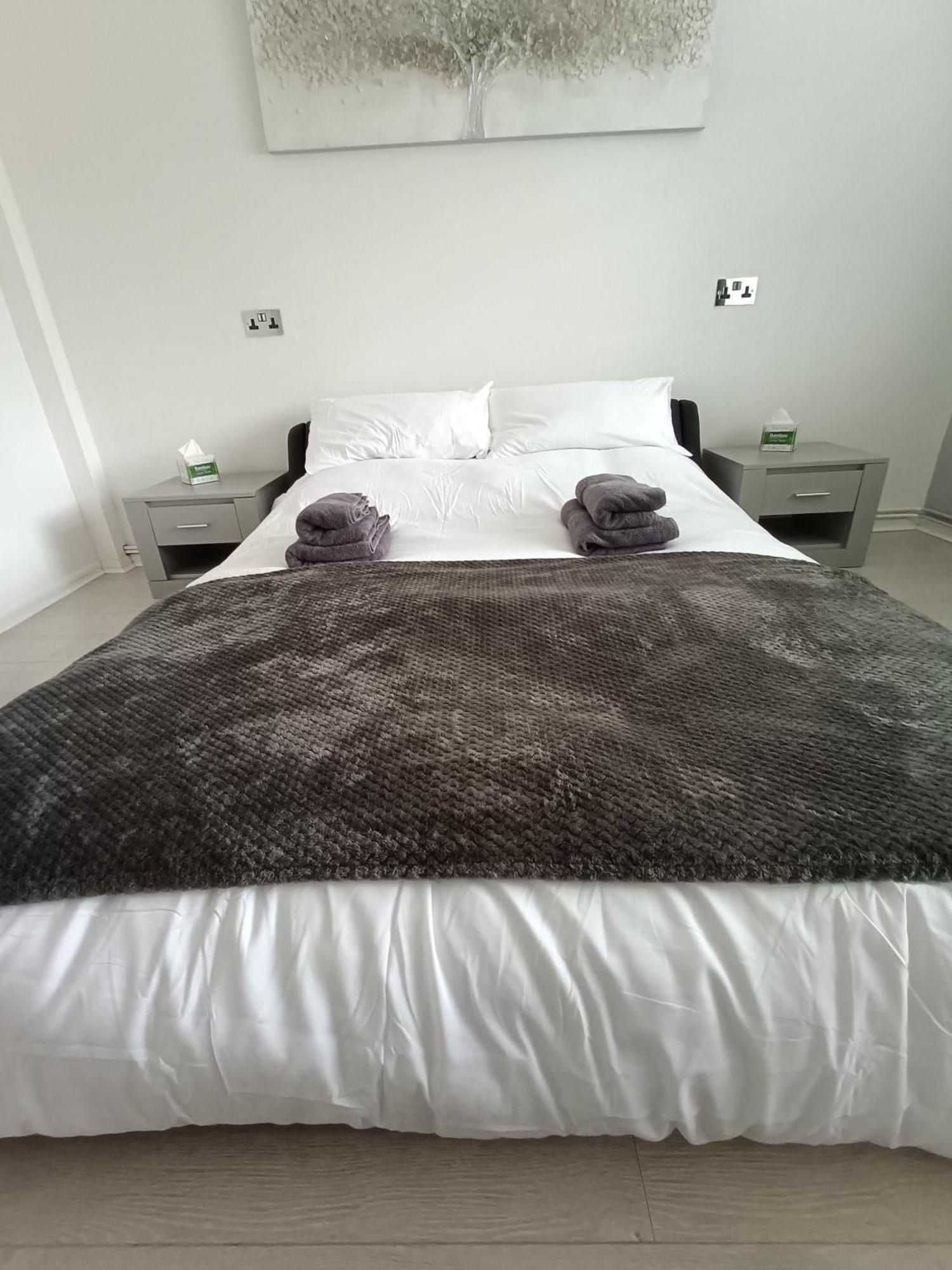 Alton Towers & Foxtail Barns & Oak Barns & Peak District Villa Wetleyrocks Luaran gambar